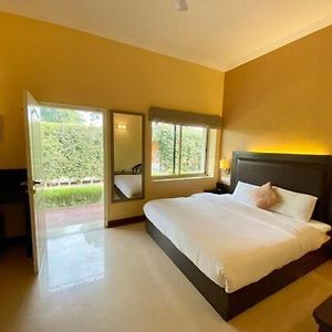 Double Room Garden View